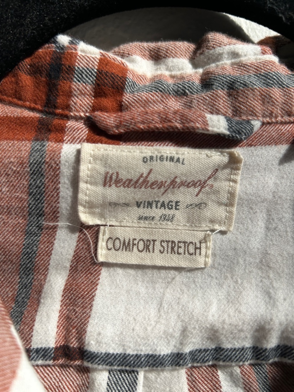 Weatherproof Women's Cream and rust Plaid Button-Down Shirt - Picture 4 of 6